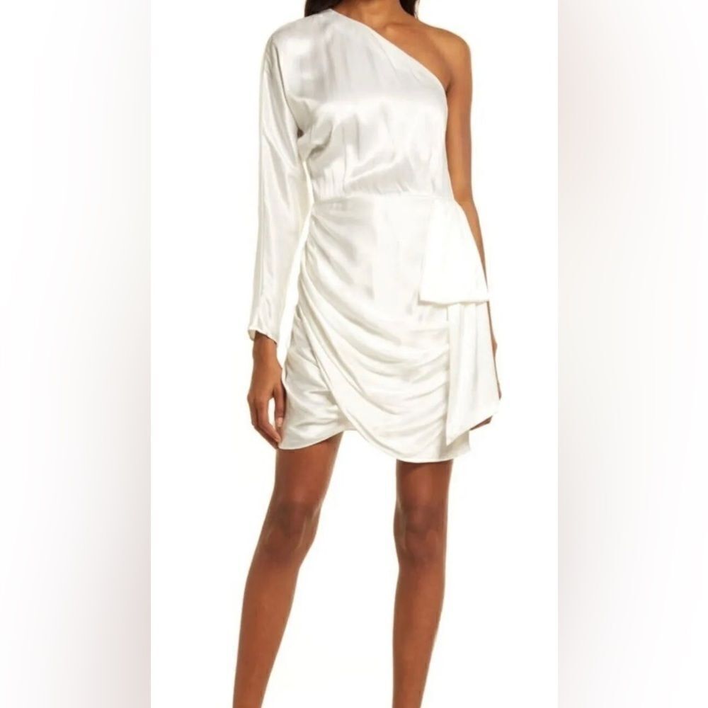 Elliatt Saronic One-Shoulder White Mini Cocktail Dress Size S